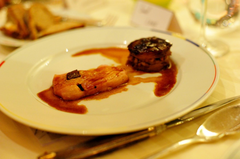 Train de côtes de veau clouté à la truffe, pommes boulangères d'hiver